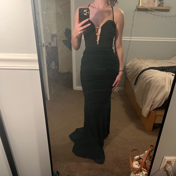 PROM DRESS - Picture 2 of 2